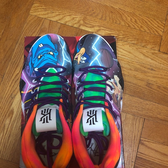 Kyrie 4 custom space jams size 12.5 mens - Picture 2 of 7